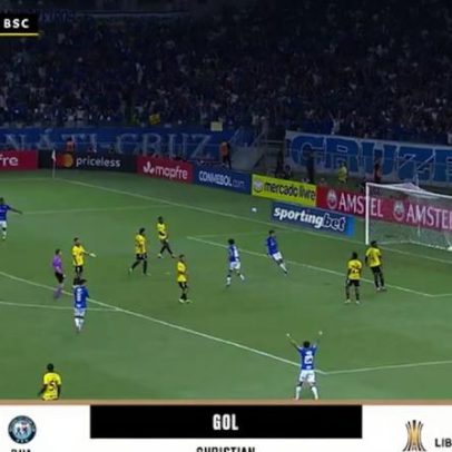 Matheus Pereira oferece assistência para Christian marcar pelo Cruzeiro