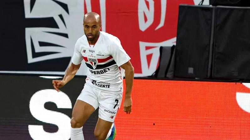 Lucas Moura tem confirmada ruptura no tendão de Aquiles, passará por cirurgia e volta só em 2027