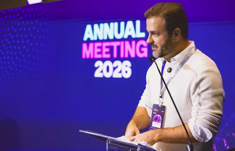 Gabriel Bottos, CEO da Vesper, na abertura do evento (Divulgação/Divulgação)
