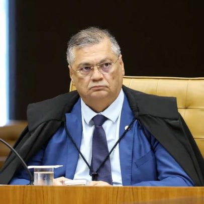 AGU rebate decisão de Dino sobre aposentadoria de juízes e restringe efeitos