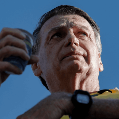 Bolsonaro apresenta boa evolução após cirurgia no ombro