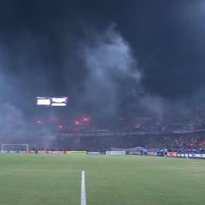 Jogo entre Independiente Medellín e Flamengo é cancelado por confusão da torcida
