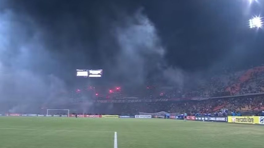 Imagem da noticia Jogo entre Independiente de Medelín e Flamengo é cancelado após confusão da torcida