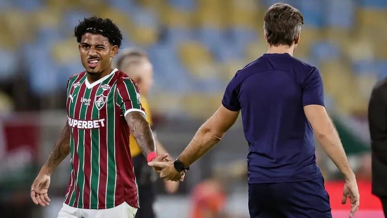Suspenso, Zubeldía define escalação do Fluminense para a final da Libertadores