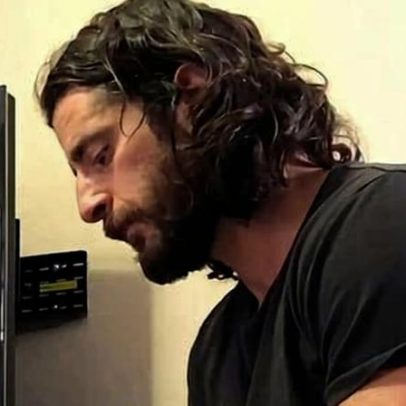 Jonathan Roumie de The Chosen comemora 8 anos desde que Deus mudou tudo