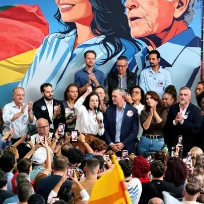 Brizola relembra avô em ato político e lidera pesquisas ao governo do RS