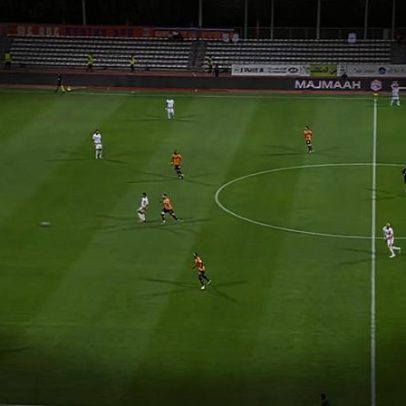 Al Feiha vence Al Riyadh por 4 a 2 na Liga Saudita