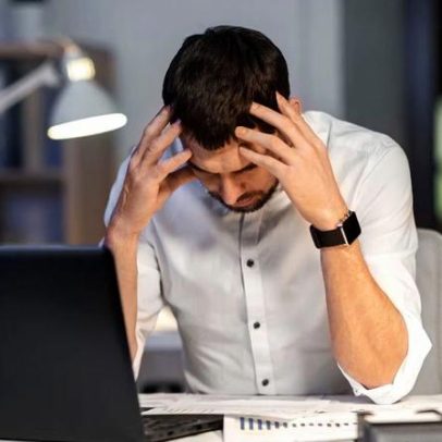 Empresas passam a monitorar saúde mental com nova regra NR-01