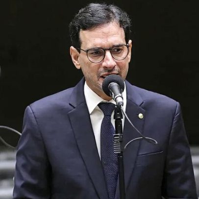 Deputado adia apresentação de relatório para a próxima semana