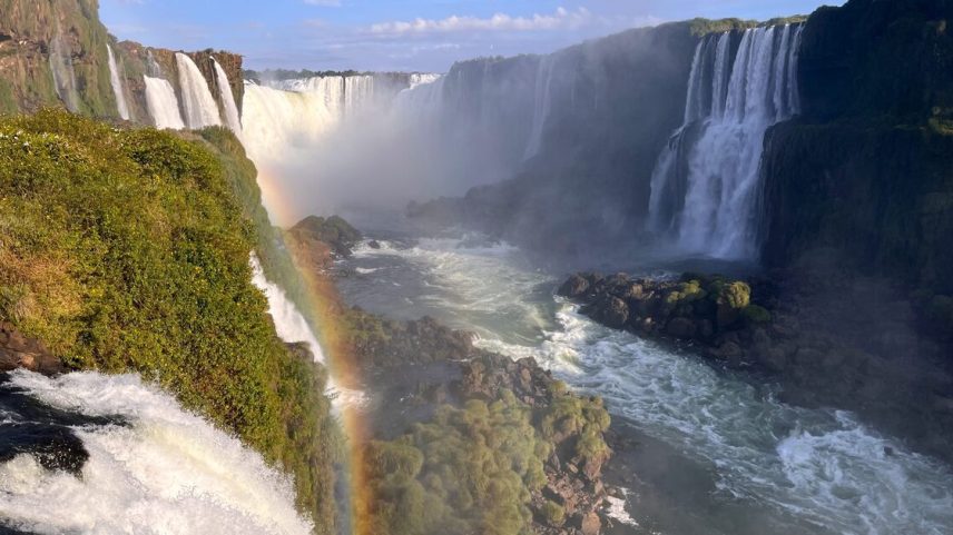 Cataratas do Iguaçu, no Parque Nacional do Iguaçu, registrou recorde de público em 2025