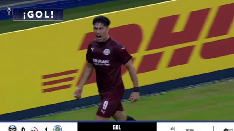 Marcos Rocha falha e Torque marca contra o Grêmio