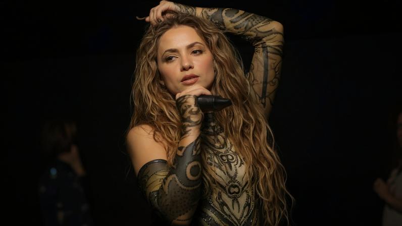 Shakira se apresentou no Rio de Janeiro neste sábado (2)