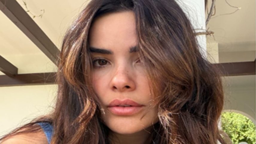 Vanessa Giácomo divulga fotos raras de sua gravidez