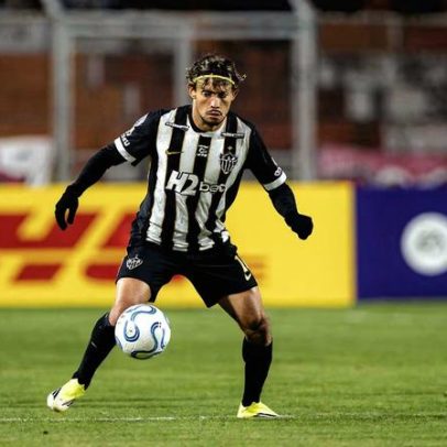 Gustavo Scarpa é submetido a cirurgia e vira preocupação no Atlético