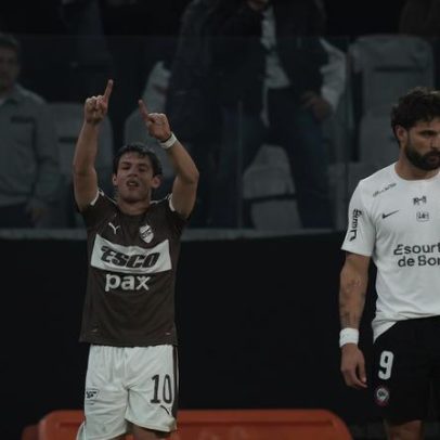 Corinthians perde invencibilidade na Libertadores diante do Platense