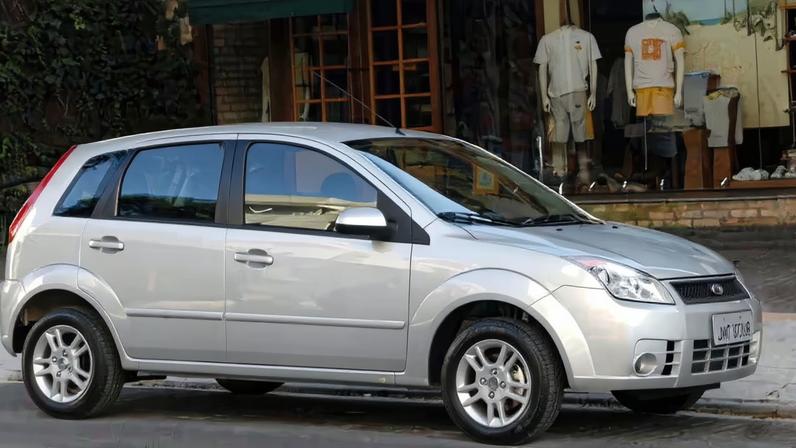 Carros baratos com preços de até R$ 20 mil