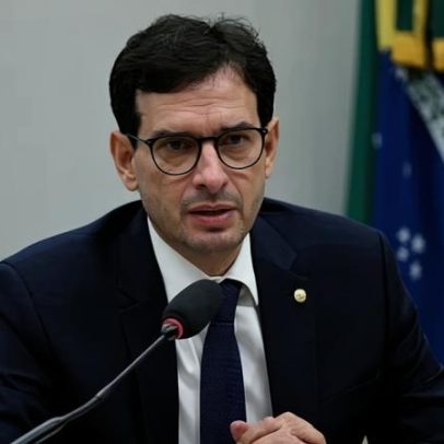 Relator da PEC 6x1 adia apresentação de relatório na Câmara