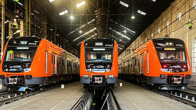 Trens da Linha 7-Rubi, operados pela TIC Trens