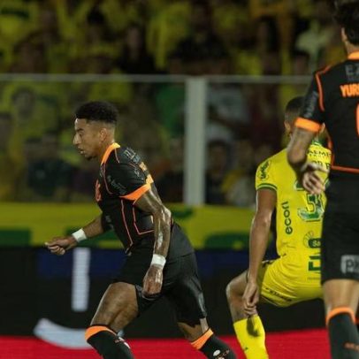 Corinthians perde para Mirassol e volta à zona de rebaixamento