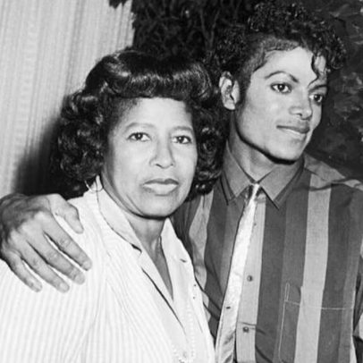 Mãe de Michael Jackson, aos 96, vive longe dos holofotes
