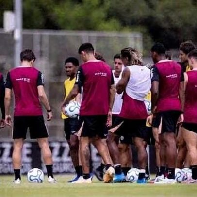 Corinthians retorna aos treinos e pode poupar titulares contra Platense