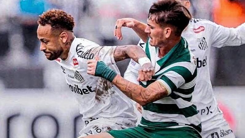 Leitura labial revela fala de Neymar no momento da lesão na panturrilha