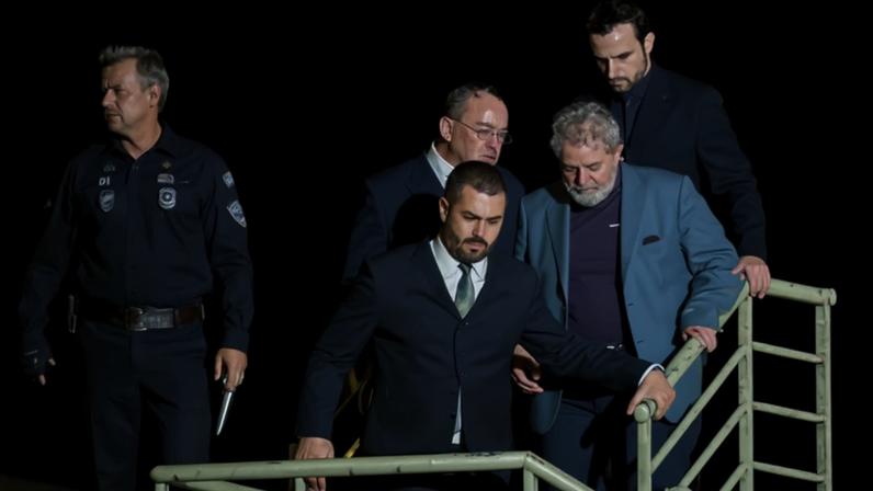 BLINDAGEM - O presidente passou 580 dias preso no âmbito da Operação Lava-Jato