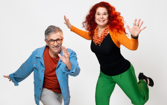 Palavra Cantada apresenta turnê de 30 anos no Teatro Bradesco, em São Paulo