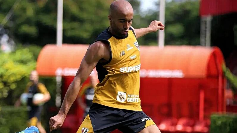Lucas Moura evoluiu antes do esperado (Foto: Erico Leonan / São Paulo FC)