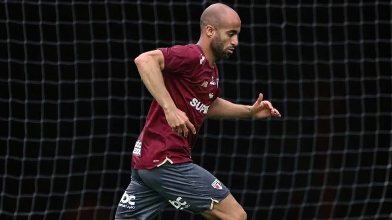 Lucas Moura tem contrato até o final do ano (Foto: Erico Leonan / São Paulo FC)