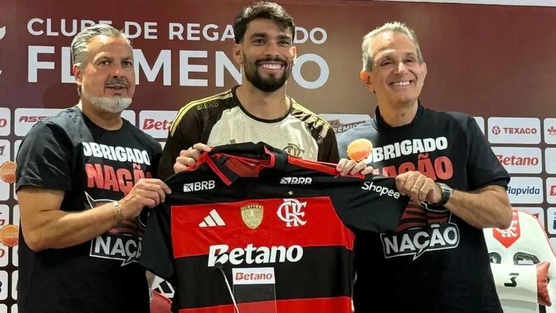 Lucas Paquetá em apresentação ao Flamengo (Foto: Pedro Werneck/Lance!)