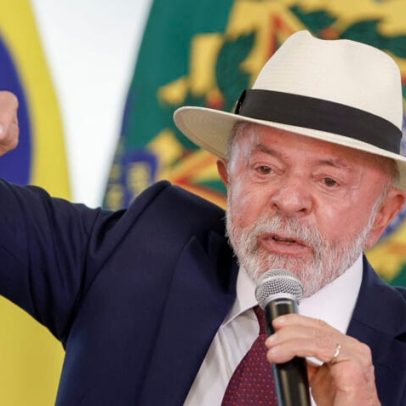 Lula diz que caso envolvendo Flávio e Vorcaro é da polícia, não dele