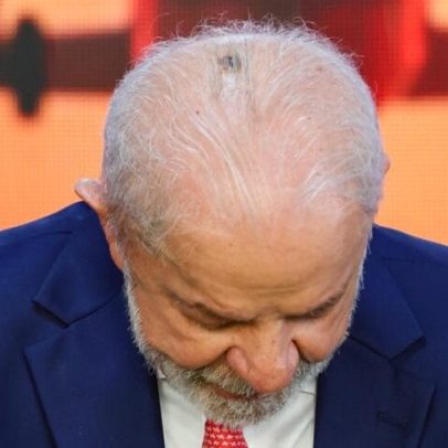 Lula percorre Granja do Torto 16 dias após cirurgia