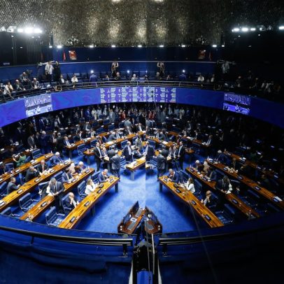 Fator eleitoral pode acelerar tramitação da PEC do fim da 6x1 no Senado