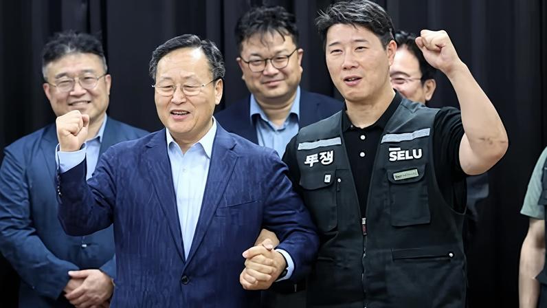 Samsung fecha acordo de última hora com sindicato e interrompe greve prevista