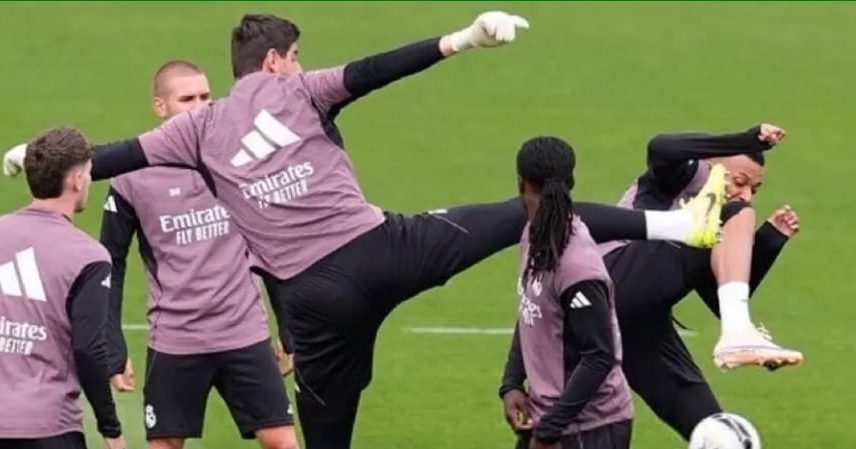 Courtois acerta voadora em Mbappé após semana polêmica no Real Madrid