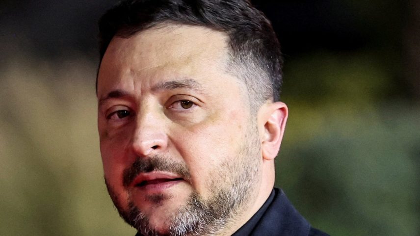 Zelensky afirmou que tropas ucranianas estavam respondendo e defendendo suas posições