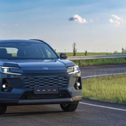 Toyota estuda picape híbrida baseada no RAV4 para competir com Maverick