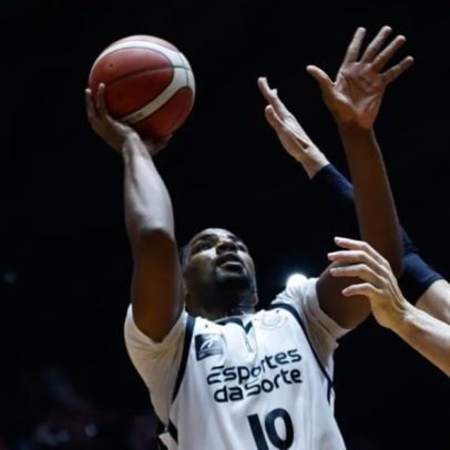 Acompanhamento ao vivo de Pinheiros x Corinthians nas semifinais do NBB