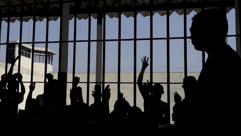 Para especialistas, encarceramento precoce pode aumentar vínculos com organizações criminosas