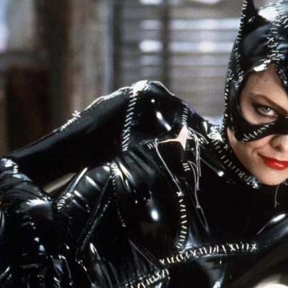 Michelle Pfeiffer usou pássaro vivo na boca em cena da Mulher-Gato