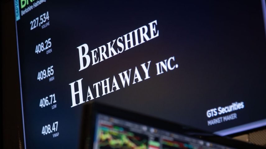 Berkshire Hathaway: empresa também ampliou participação na Alphabet, ao mesmo tempo que encerrou sua aposta na Amazon. (Foto: Michael Nagle/Bloomberg)
