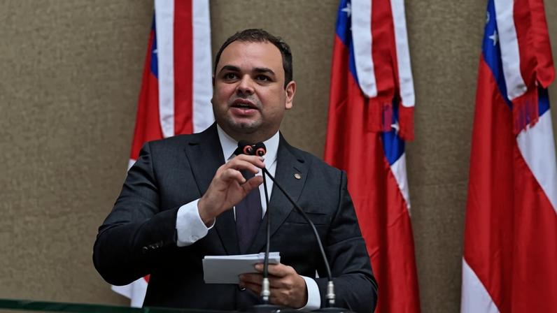 Roberto Cidade vira novo governador do Amazonas | Aleam