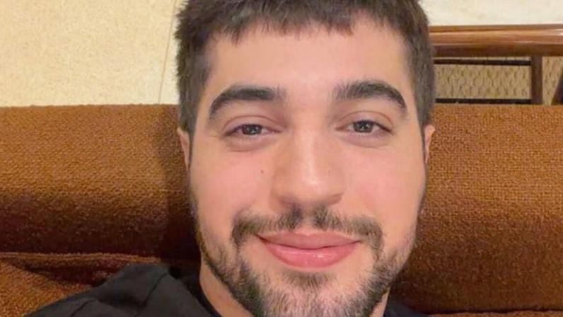 Nattan mostra bebê e desabafa após polêmica no show