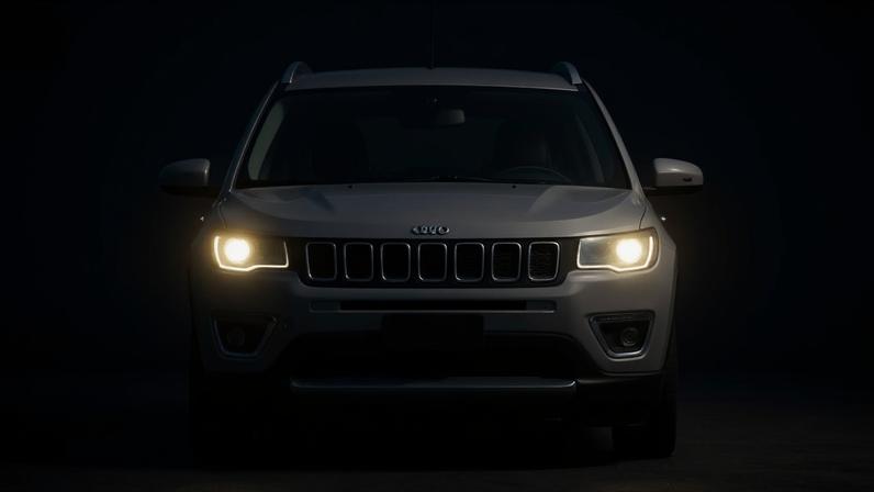 Jeep registra Cherokee híbrido no Brasil