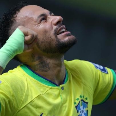 Álbum da Copa acerta 67% da seleção brasileira e vai precisar de mudanças