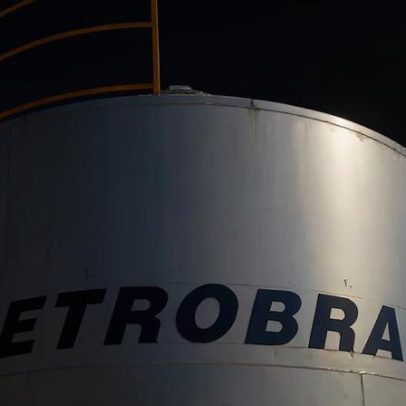 Petrobras anuncia reajuste de 18% no querosene de aviação em maio