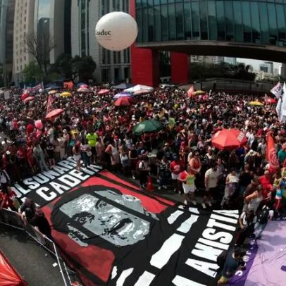 Análise questiona diferenças de saúde mental entre esquerda e direita
