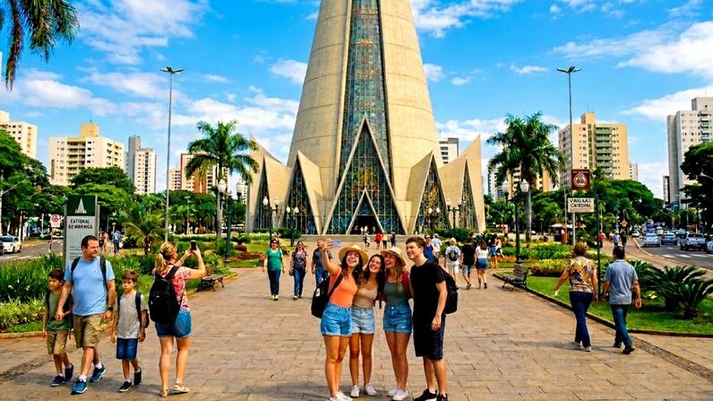 Cidade paranaense, planejada por urbanista ausente, lidera saneamento no Brasil