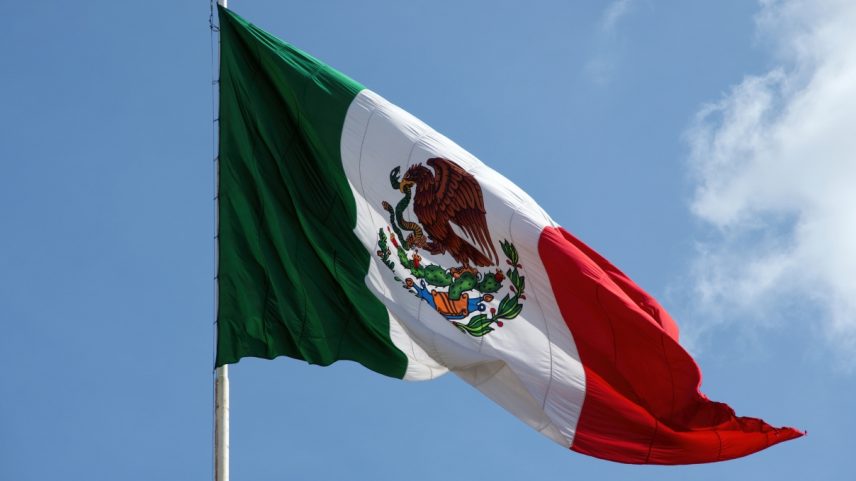 Imagem colorida da bandeira do México - Metrópoles